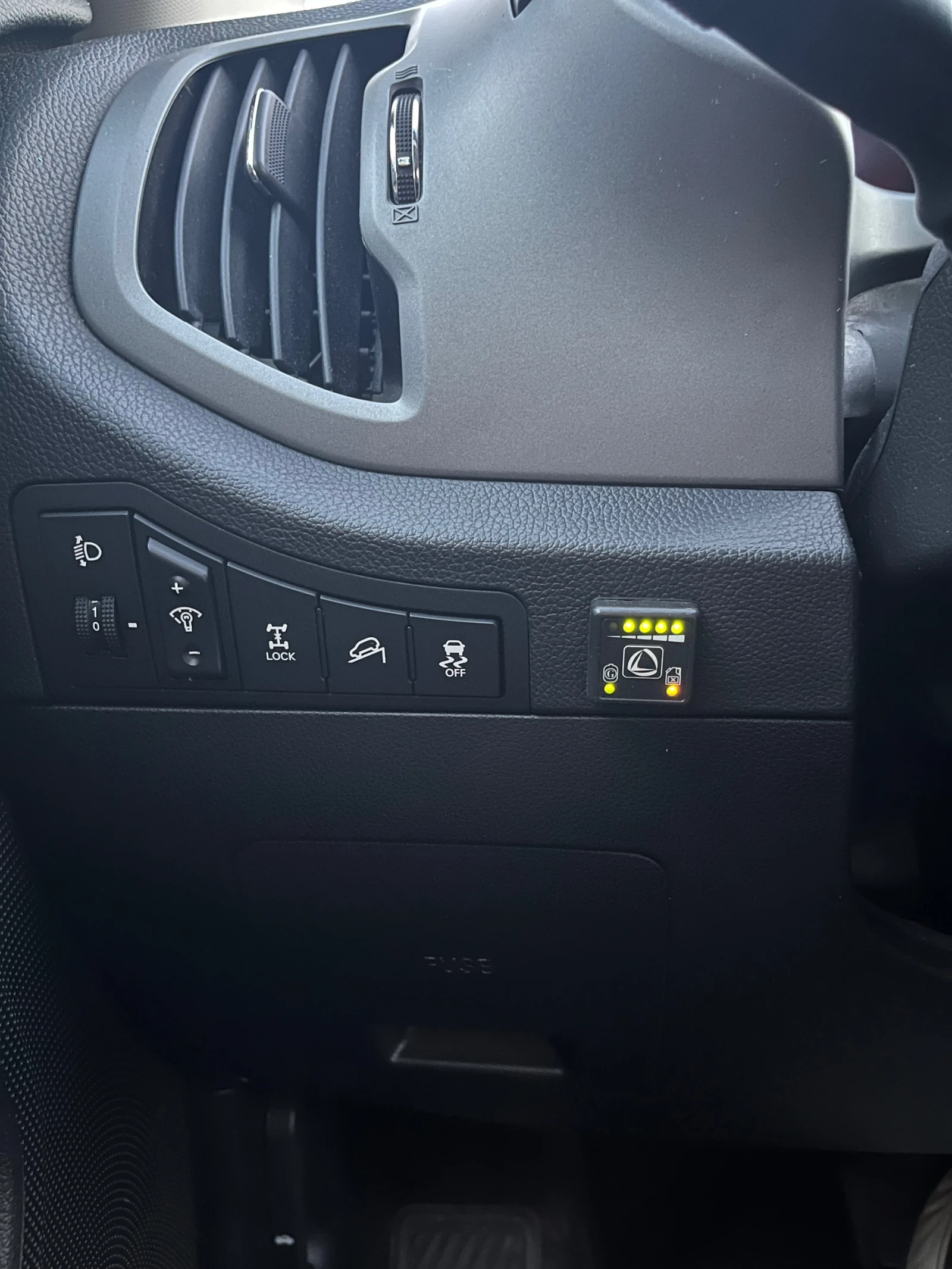 Kia Sportage, снимка 13 - Автомобили и джипове - 54322860