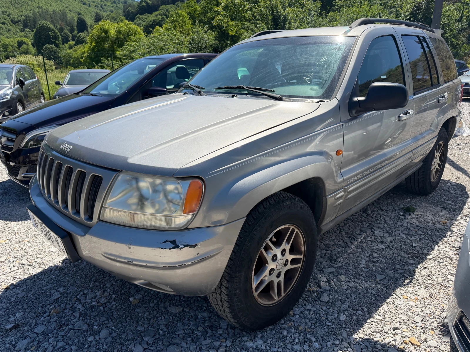 Jeep Grand cherokee 4.0i БЕНЗИН 190kc, снимка 3 - Автомобили и джипове - 54718438