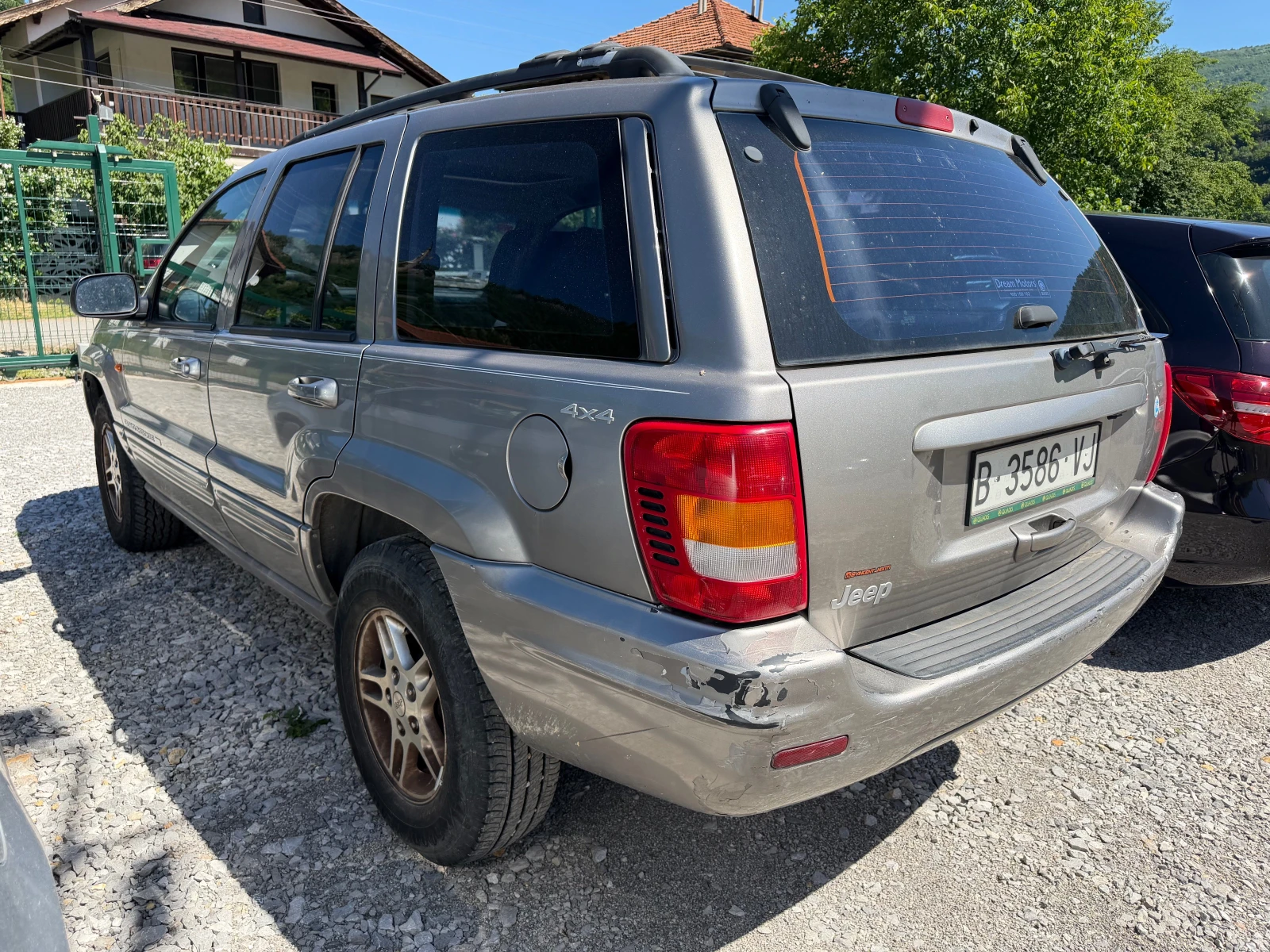 Jeep Grand cherokee 4.0i БЕНЗИН 190kc, снимка 6 - Автомобили и джипове - 54718438