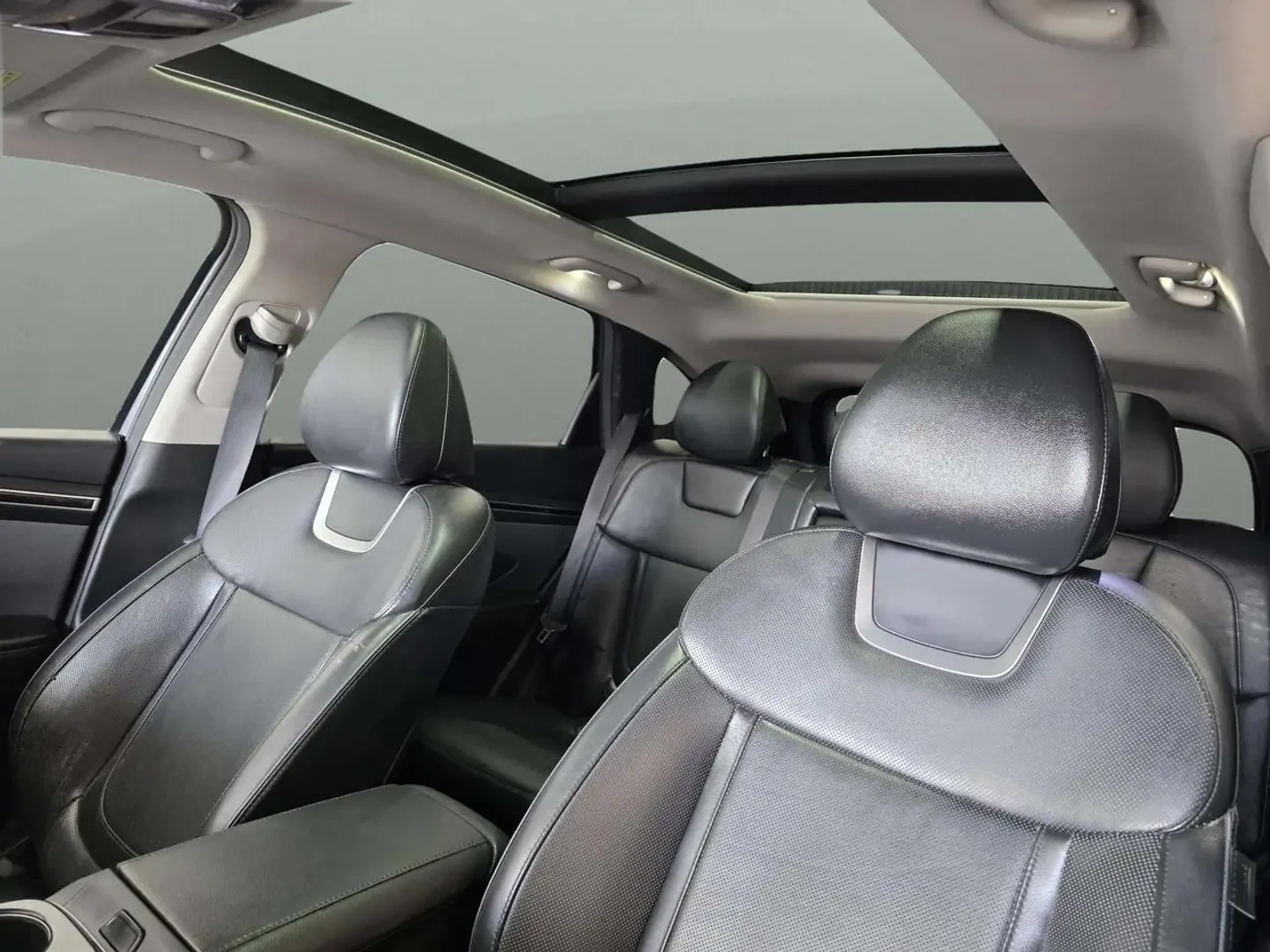 Hyundai Tucson Hybrid Luxury AWD, снимка 12 - Автомобили и джипове - 54759331