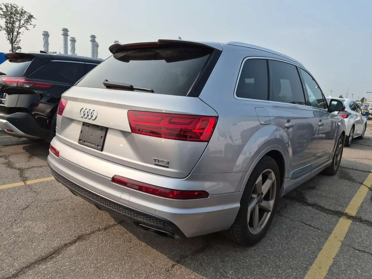 Audi Q7 * TECHNIK * Matrix * CARFAX * , снимка 3 - Автомобили и джипове - 55434139