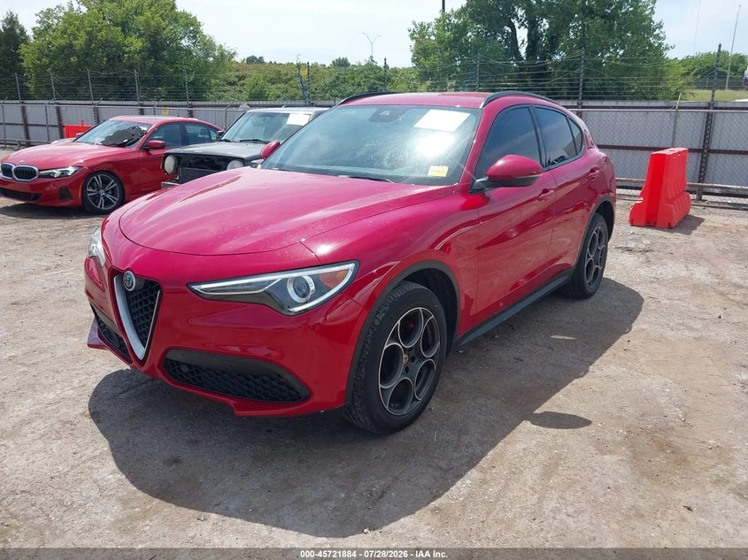 Alfa Romeo Stelvio 2.0l Sport Awd, снимка 2 - Автомобили и джипове - 55591543