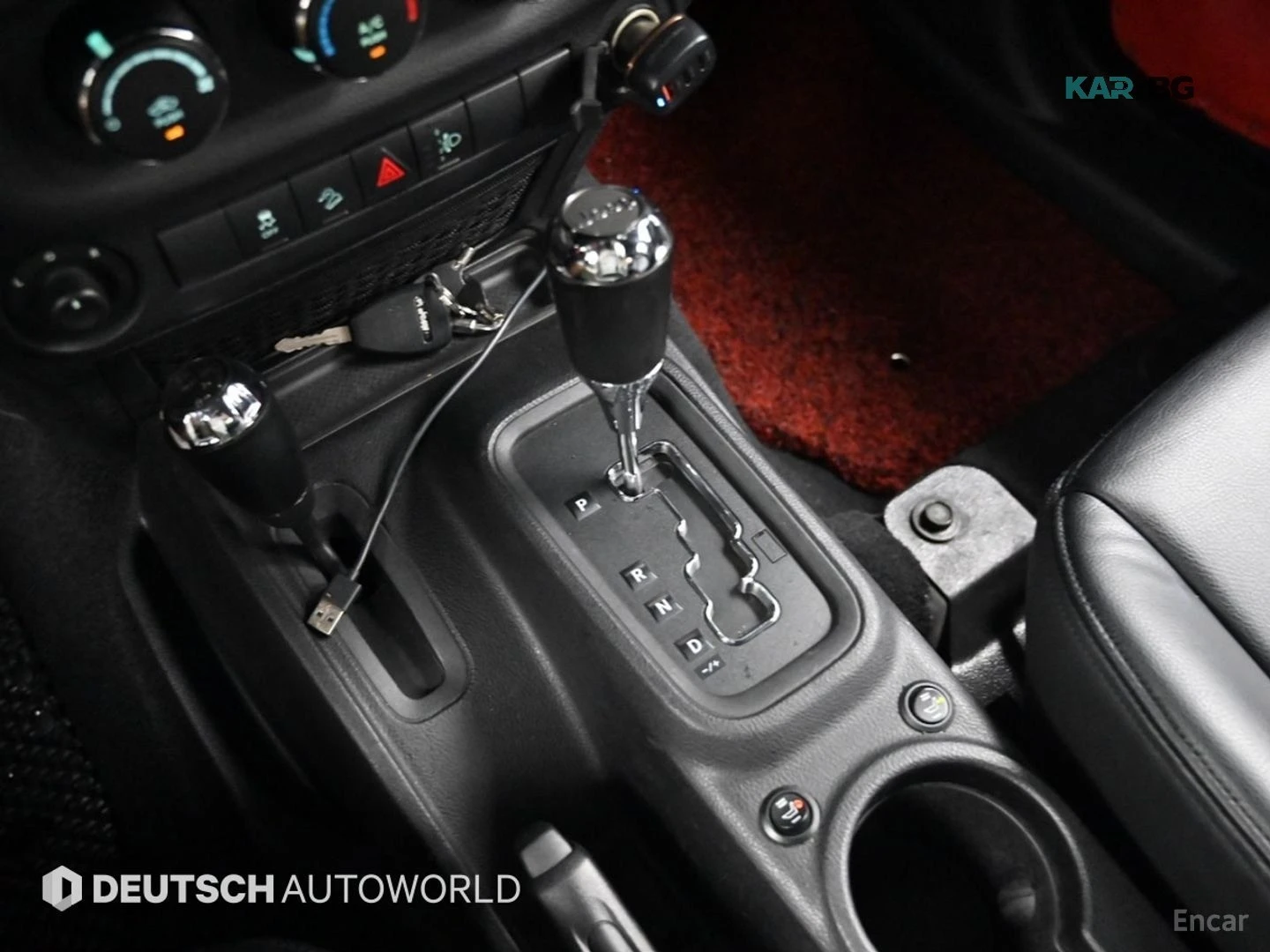 Jeep Wrangler RUBICON* JK* КОЖА* ПОДГРЕВИ* DSR* , снимка 11 - Автомобили и джипове - 55993599