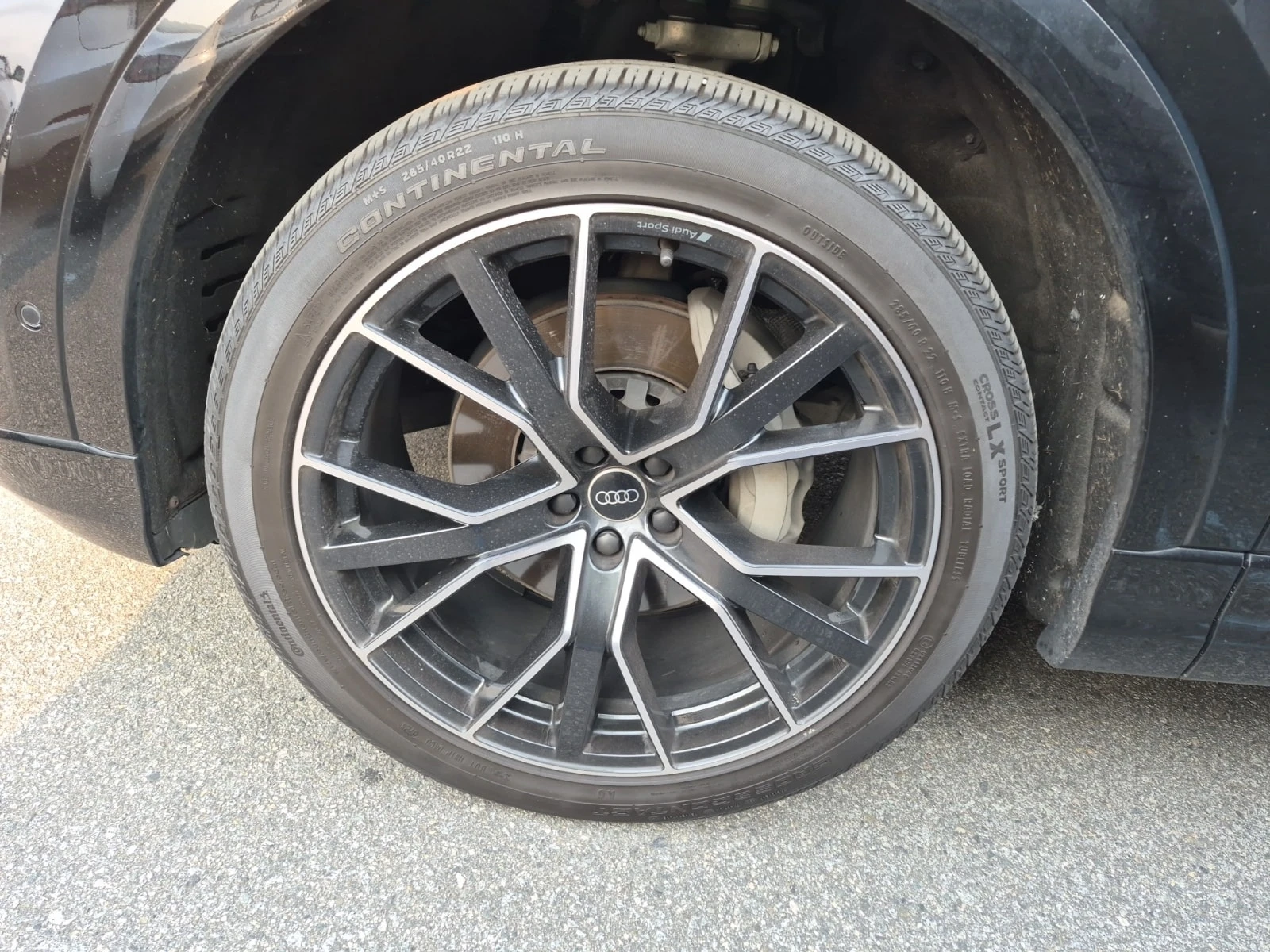 Audi Q8  PROGRESSIV / 360 / ОБДУХВАНЕ / ПАНОРАМА , снимка 6 - Автомобили и джипове - 56080363