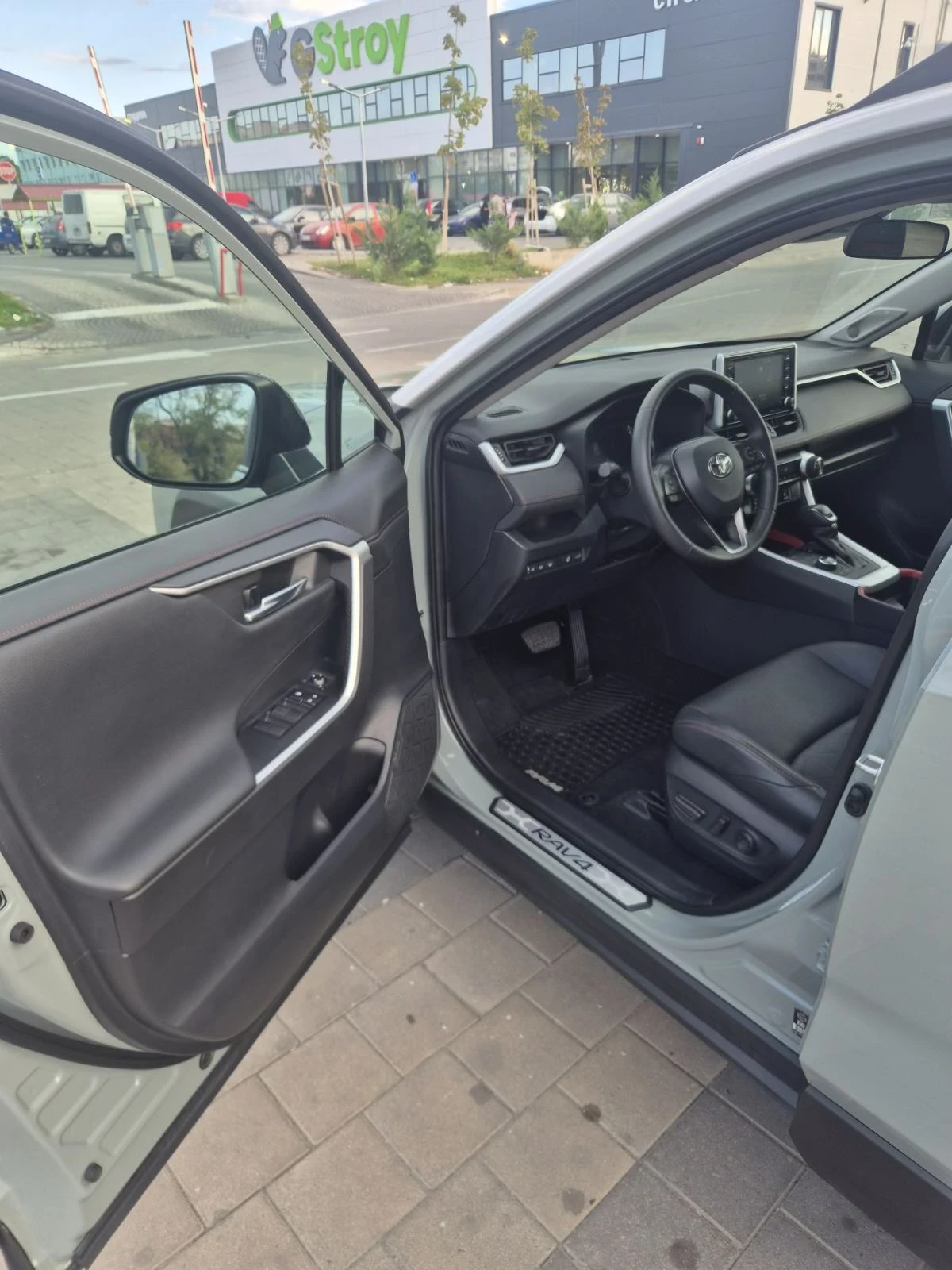 Toyota Rav4 TRD Off-Road 2.5 AWD / JBL / Lunar Rock / 203 �.�. | Mobile.bg � ����������� 7