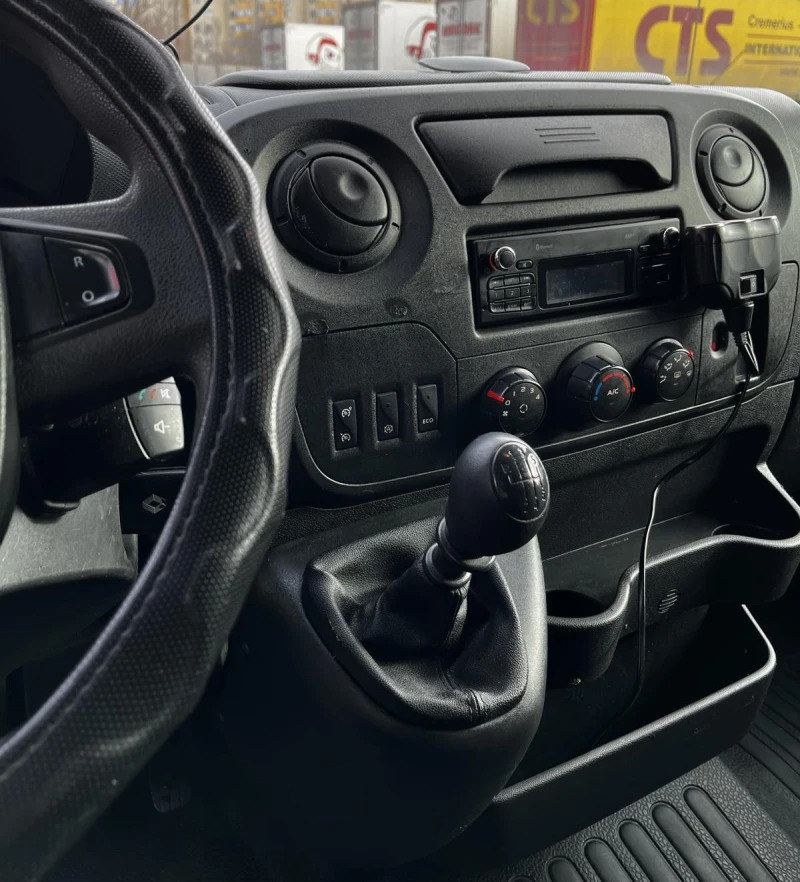 Renault Master, снимка 8 - Бусове и автобуси - 49343437