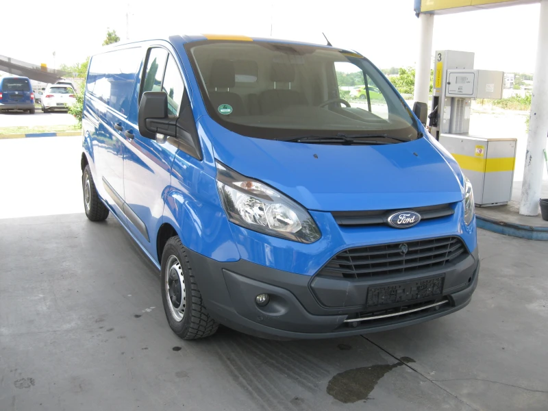 Ford Transit Custom Long, снимка 8 - Бусове и автобуси - 51542290