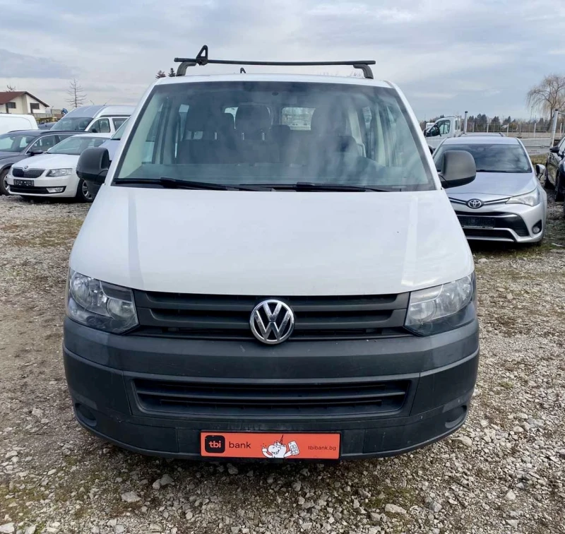 VW Transporter 2, 0 TDI Климатик  5+ 1 места , снимка 11 - Бусове и автобуси - 53121312