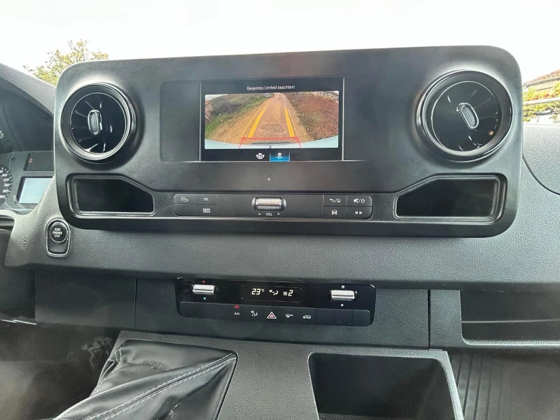 Mercedes-Benz Sprinter 316, снимка 8 - Бусове и автобуси - 53229345