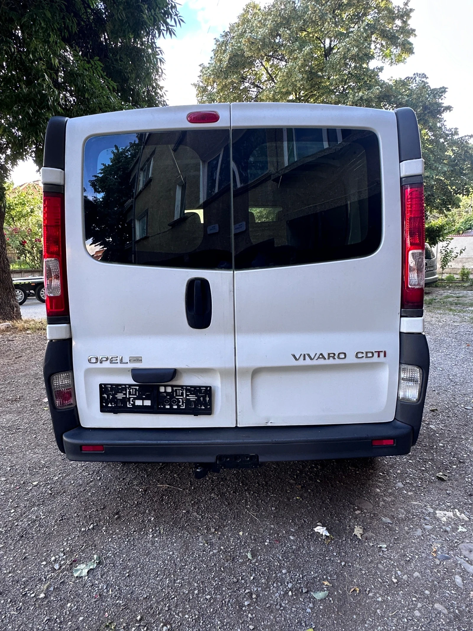 Opel Vivaro 2.0 CDTI, снимка 8 - Бусове и автобуси - 54885889