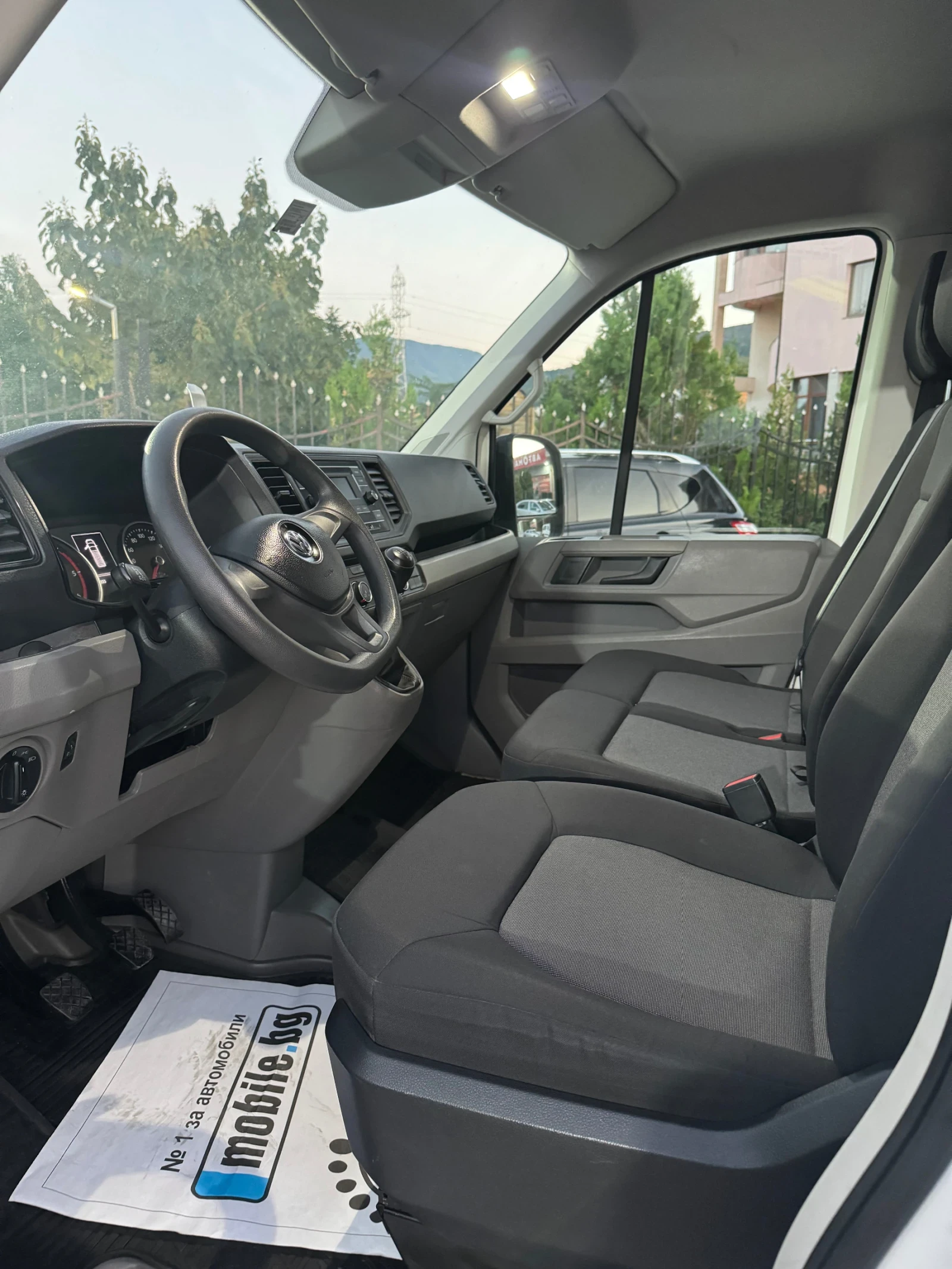 VW Crafter 2.0 tdi 140 к.с , снимка 6 - Бусове и автобуси - 56127251
