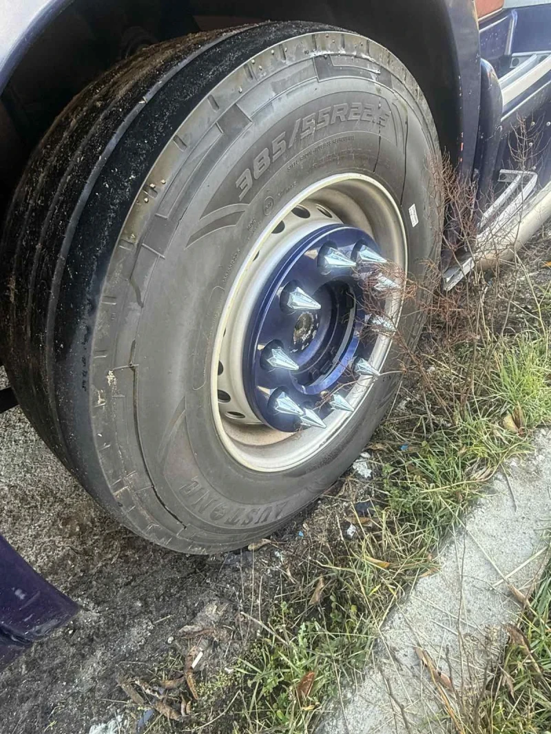 Scania 144, снимка 6 - Камиони - 52909904