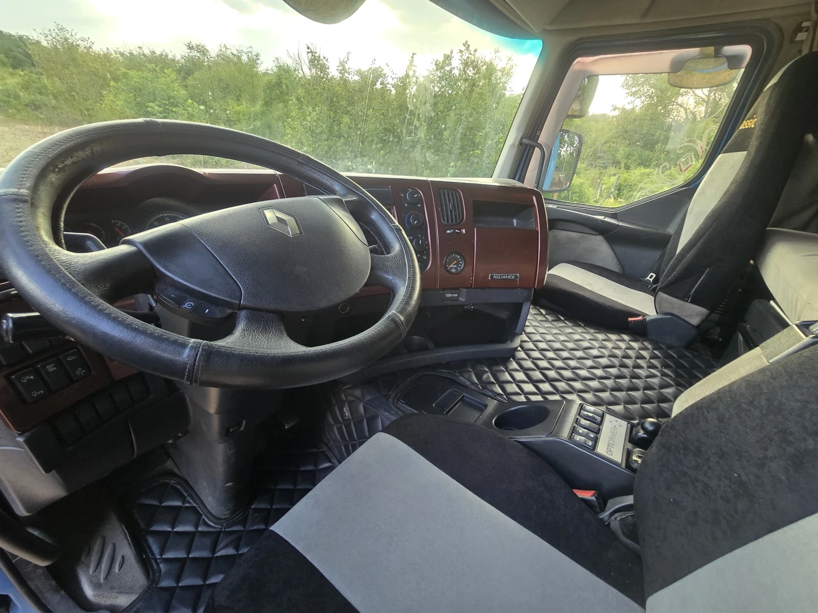 Renault Premium 450DXi - изображение 7