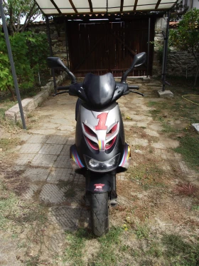Обява за продажба на Aprilia Sr ~1 200 лв. - изображение 1