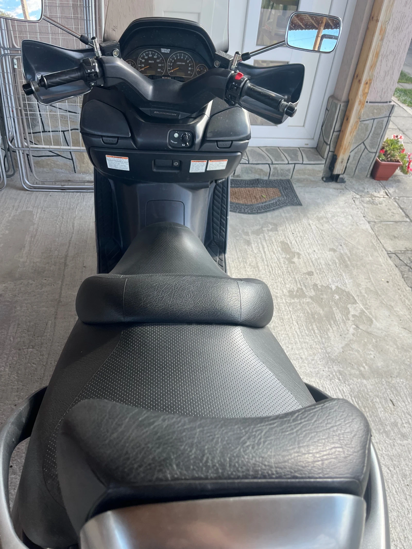 Suzuki Burgman 400i, снимка 5 - Мотоциклети и мототехника - 56294288