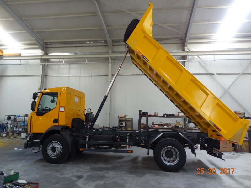 Автокран Друга марка Hydralift, снимка 16 - Индустриална техника - 52546104