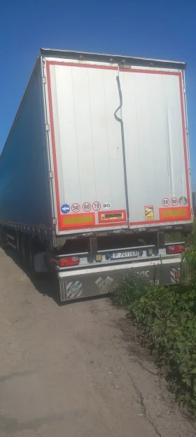 Полуремарке Fruehauf, снимка 2 - Ремаркета - 47368049