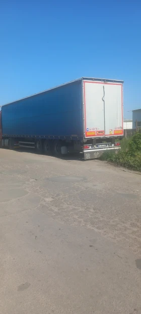 Полуремарке Fruehauf, снимка 1 - Ремаркета - 47368049