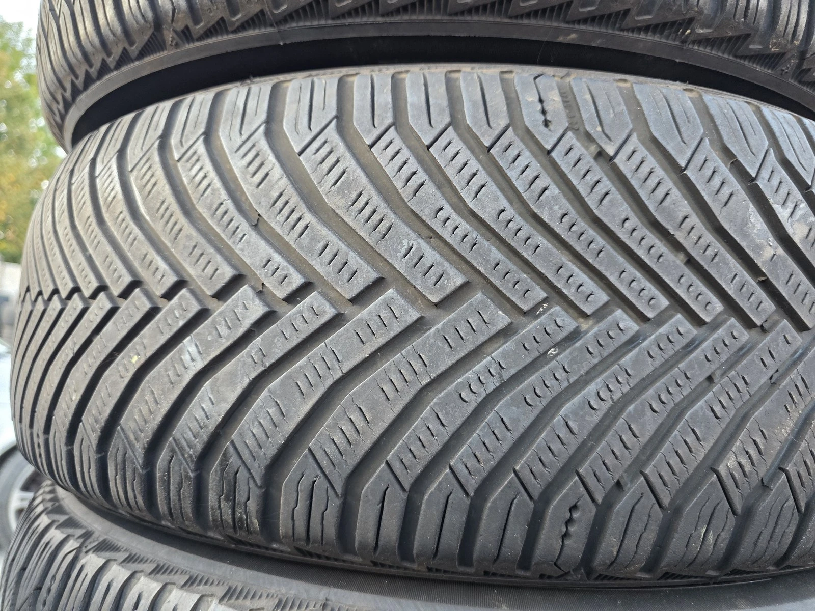 Гуми Зимни 205/60R16