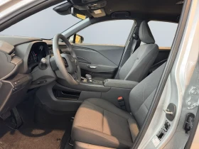 Lexus LBX CAMERA* DISTR* KEYLESS*  - 34200 € / 66889.39 лв. - 60570537 7