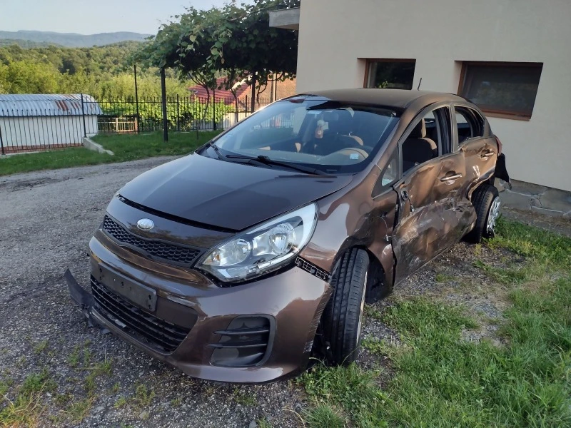 Kia Rio 1.2i 39000 км, снимка 1 - Автомобили и джипове - 41415798