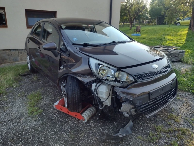 Kia Rio 1.2i 39000 км, снимка 2 - Автомобили и джипове - 41415798