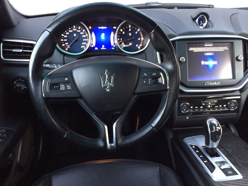 Maserati Ghibli 75.243 км!-Keyless Go-Carbon Elemnts-Camera-TOP!, снимка 11 - Автомобили и джипове - 44200760