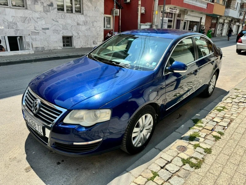 VW Passat Афтомобила има система за Каравана, снимка 3 - Автомобили и джипове - 46713600