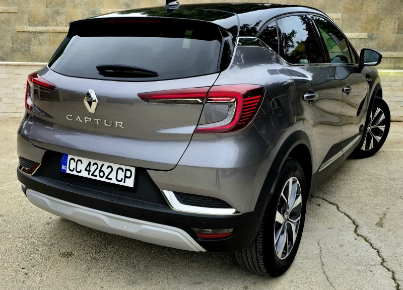 Renault Captur 1.3 Mild hybrid 140 к.с 2023г., снимка 8 - Автомобили и джипове - 47297462