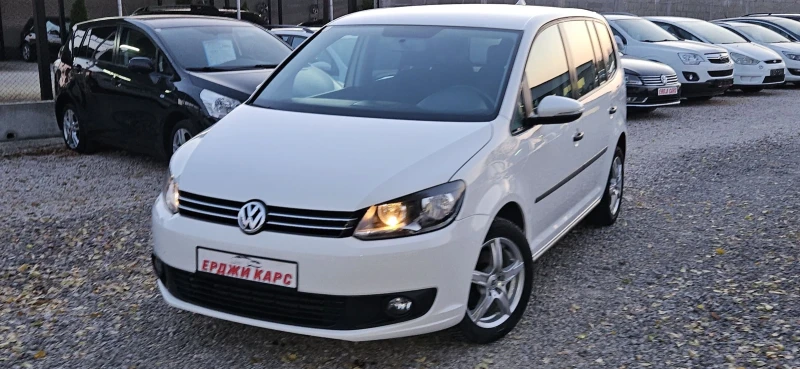 VW Touran 2012г , снимка 1 - Автомобили и джипове - 47906116