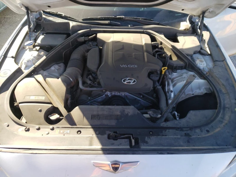 Hyundai Genesis 3.8 V6, снимка 7 - Автомобили и джипове - 48603418