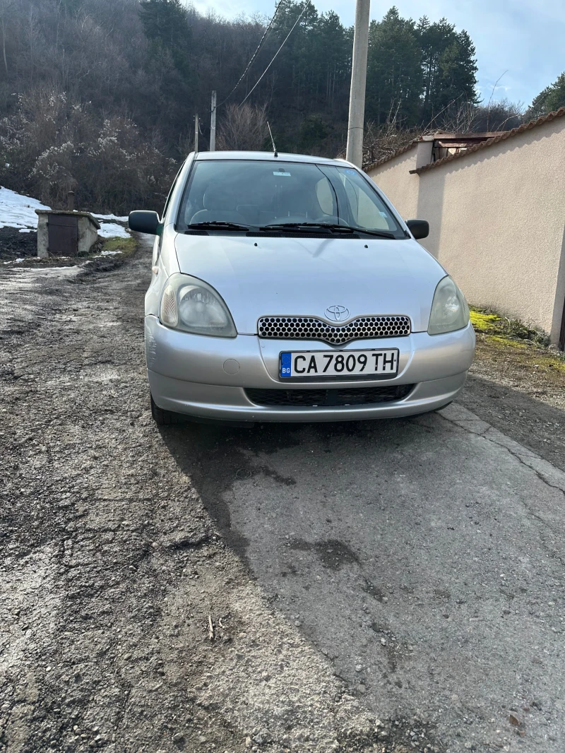 Toyota Yaris  1.0 VVT-i , снимка 2 - Автомобили и джипове - 49092040