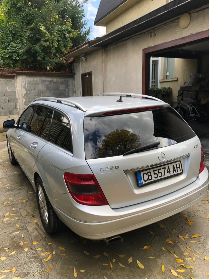 Mercedes-Benz C 220, снимка 5 - Автомобили и джипове - 49519019