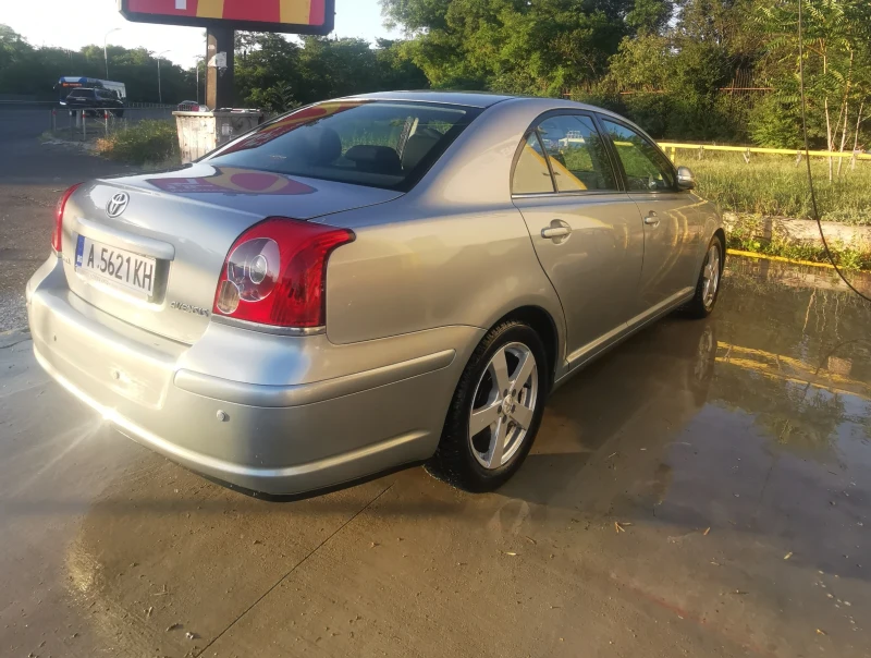 Toyota Avensis  , снимка 3 - Автомобили и джипове - 51526835
