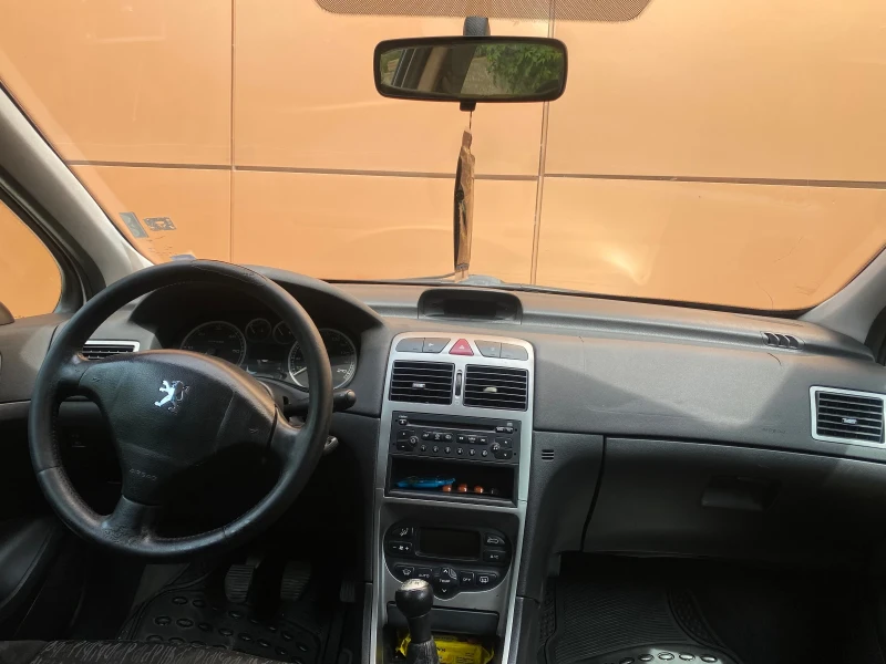 Peugeot 307 2.0 hdi, снимка 8 - Автомобили и джипове - 52332475