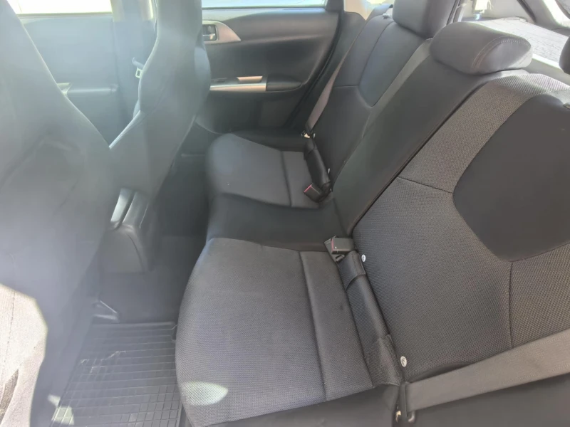 Subaru Impreza, снимка 10 - Автомобили и джипове - 50860523