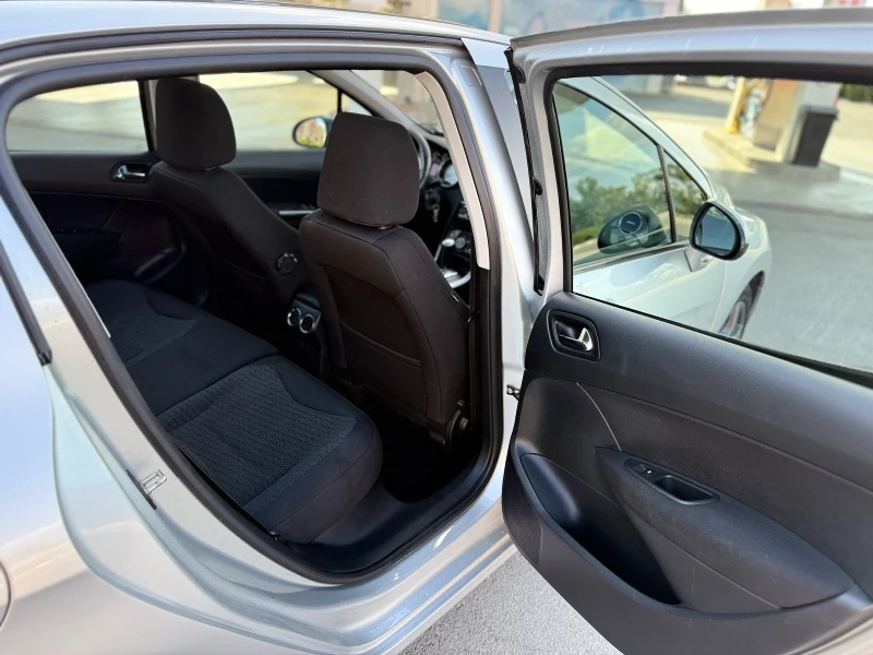Peugeot 308 1.6 HDI, снимка 9 - Автомобили и джипове - 52752696