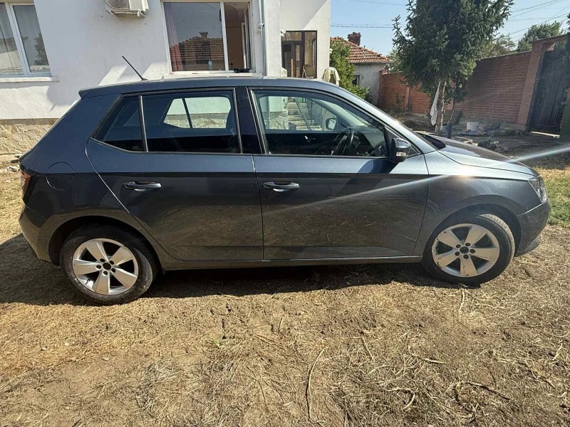 Skoda Fabia 1.0 Tsi 95, снимка 2 - Автомобили и джипове - 52921473