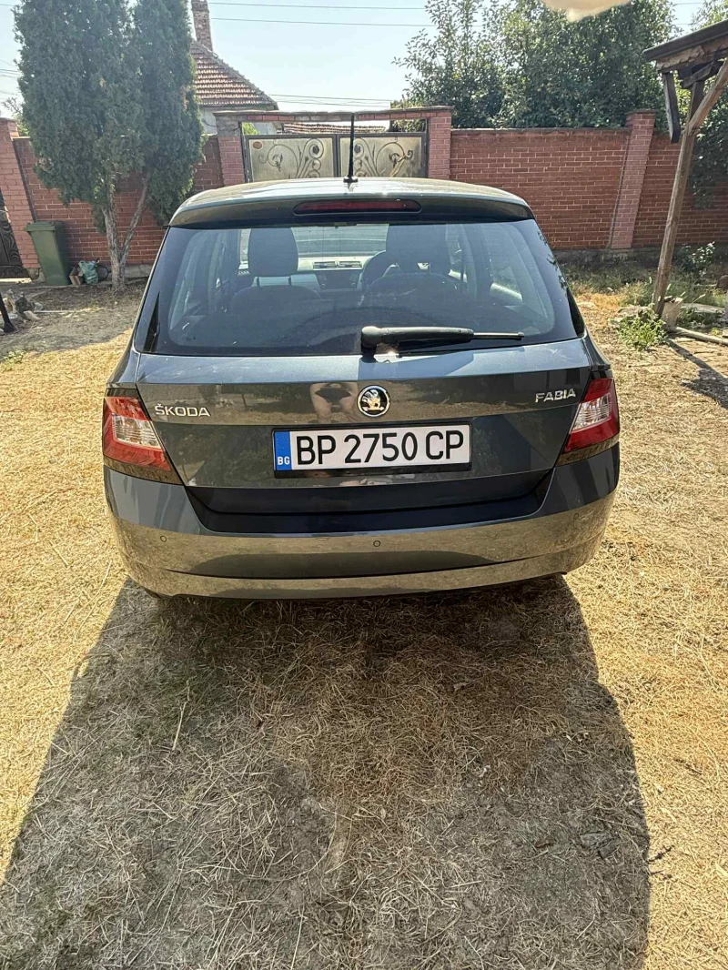 Skoda Fabia 1.0 Tsi 95, снимка 4 - Автомобили и джипове - 52921473