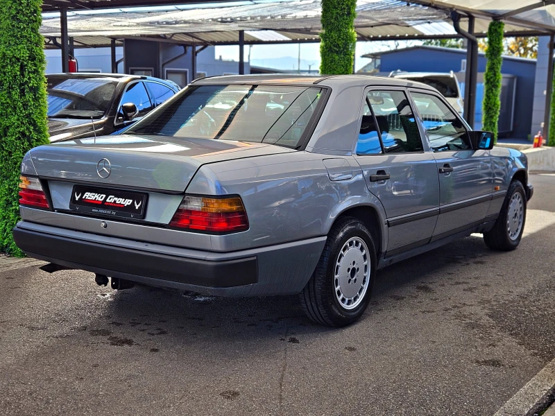 Mercedes-Benz E 260 ГАЗ/CLIMATIC/5 СКОРОСТИ, снимка 4 - Автомобили и джипове - 52155122