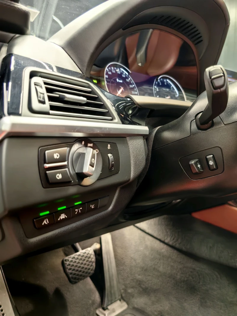BMW 640 X-DRIVE* HEADUP* FULL EXT* РЕАЛНИ КМ, снимка 13 - Автомобили и джипове - 52323086