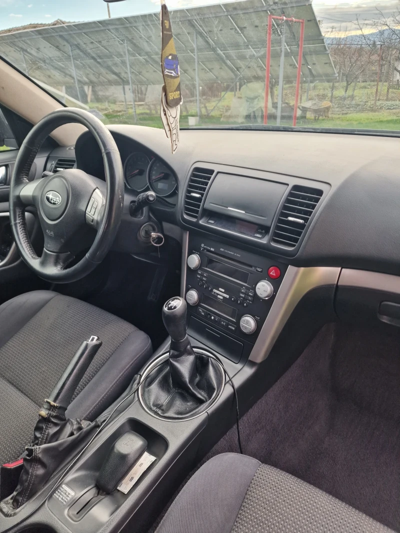Subaru Outback, снимка 2 - Автомобили и джипове - 52615022