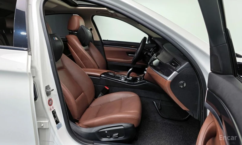 BMW 520, снимка 10 - Автомобили и джипове - 52678968