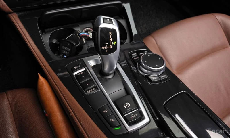 BMW 520, снимка 9 - Автомобили и джипове - 52678968