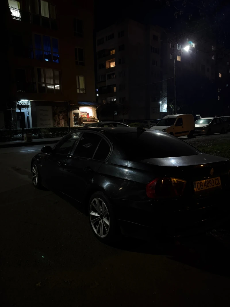 BMW 320, снимка 7 - Автомобили и джипове - 52712390