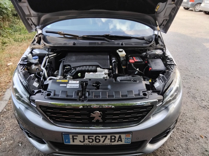 Peugeot 308 1.2 t facelift 2019г. Keylees, Navi, camera, снимка 9 - Автомобили и джипове - 53506860