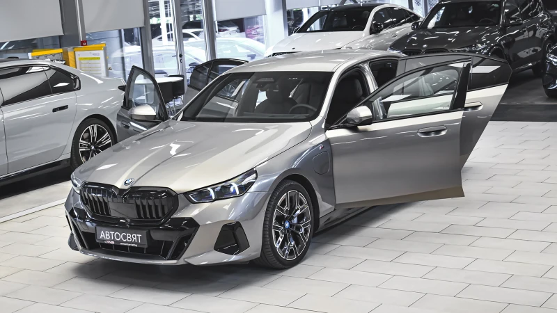 BMW 550 e xDrive M Sport PHEV - 159900 лв. - 26832959 1