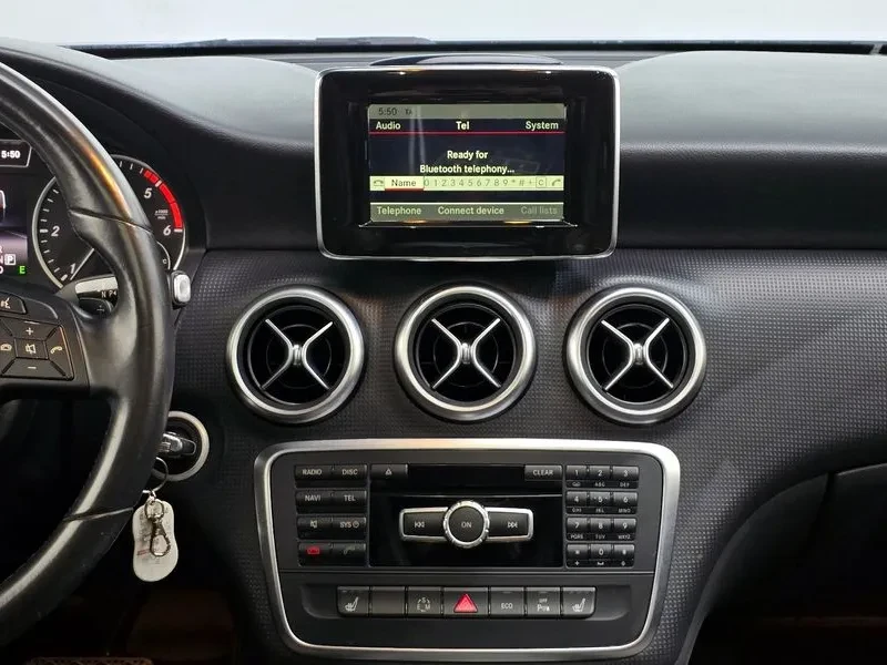 Mercedes-Benz A 200 2.0, снимка 14 - Автомобили и джипове - 54279022