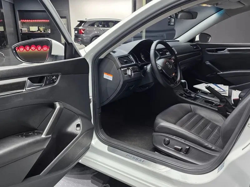 VW Passat 2.0 TSI B7, снимка 10 - Автомобили и джипове - 55006385