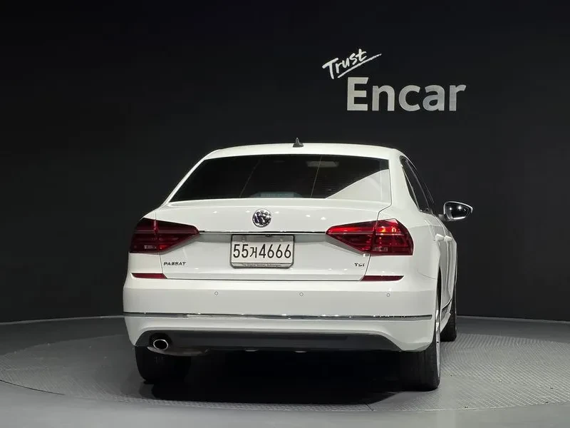 VW Passat 2.0 TSI B7, снимка 4 - Автомобили и джипове - 55006385